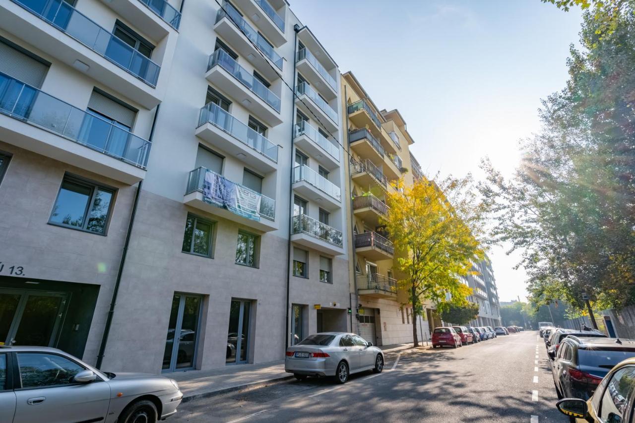 Fox Premium Apartment & Free Private Parking Budapeste Exterior foto
